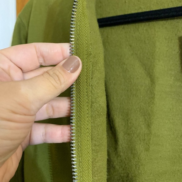 Jacket - Picture 6 of 7